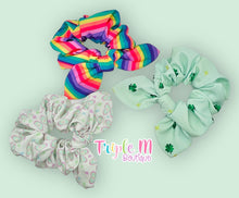 Load image into Gallery viewer, St. Patty’s Scrunchie
