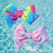 Load image into Gallery viewer, Printed Swim Bows
